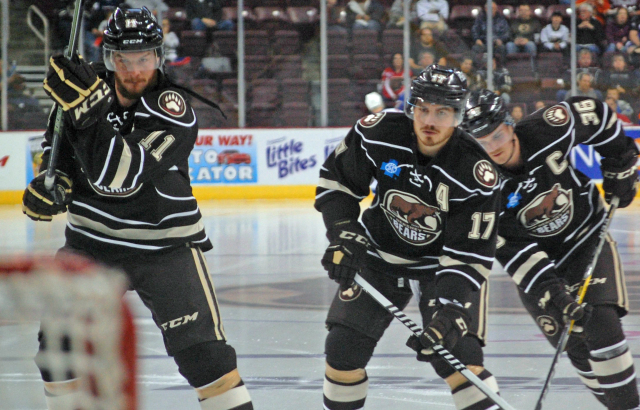 Hershey Bears vs. Milwaukee Admirals at Giant Center